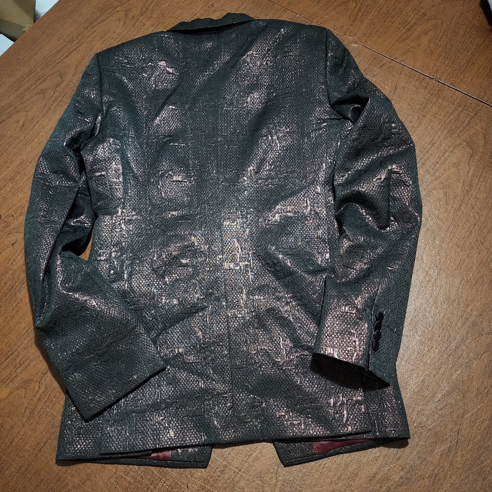 NWOT - Sophisticated Black and Burgundy Men's Blazer - Picture 9 of 10